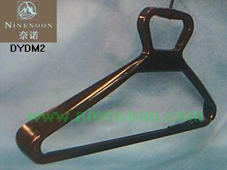 plastic hanger/other clothes rack